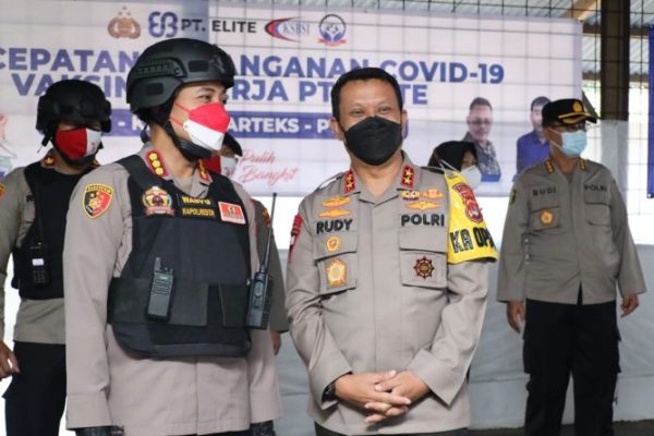 kapolda banten cek kesiapan vaksinasi di pt elite 37372