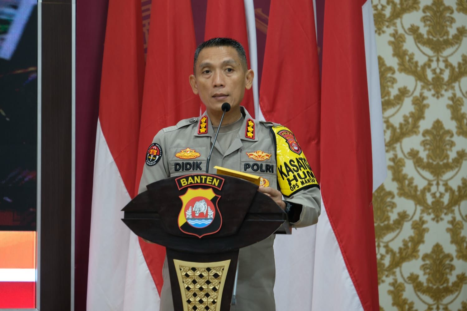 kapolda banten mutasi sejumlah personel 82775