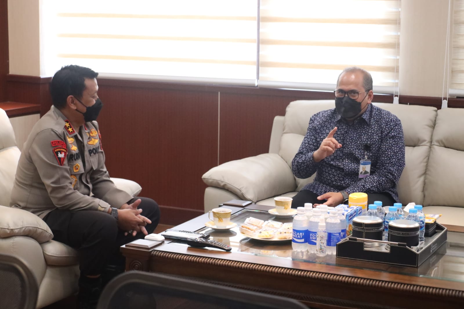 kapolda banten terima kunjungan kepala perwakilan bank indonesia provinsi banten 9741