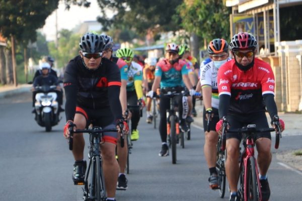 kapolda bengkulu pantau perkembangan kamtibmas dengan bersepeda 34849