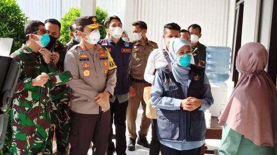kapolda bersama forkopimda jatim terus lakukan upaya pencegahan covid 19 di bangkalan 37042