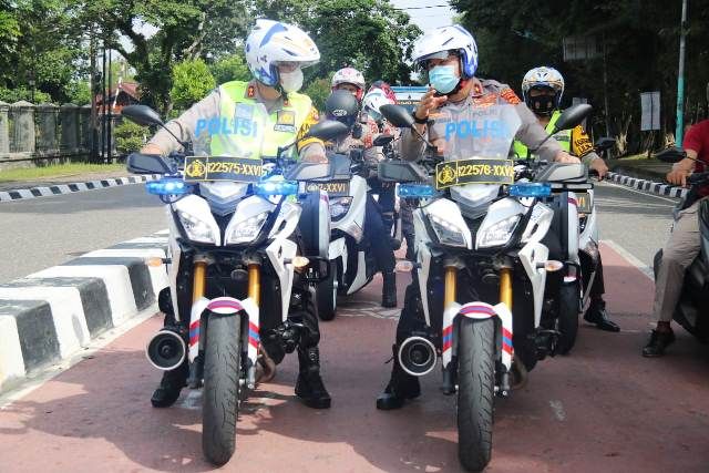 kapolda dan wakapolda jambi pantau situasi kamtibmas di malam natal 32991