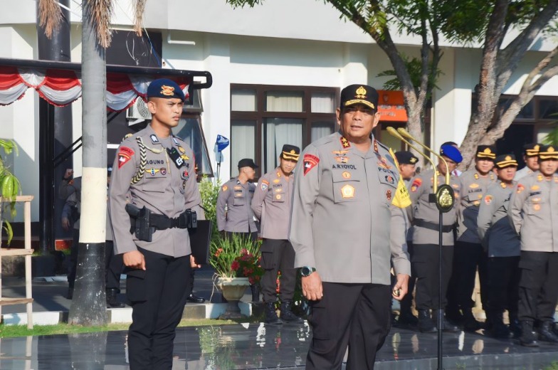 kapolda gorontalo ingatkan personel jaga kesehatan jelang pemilu serentak 2024 65248