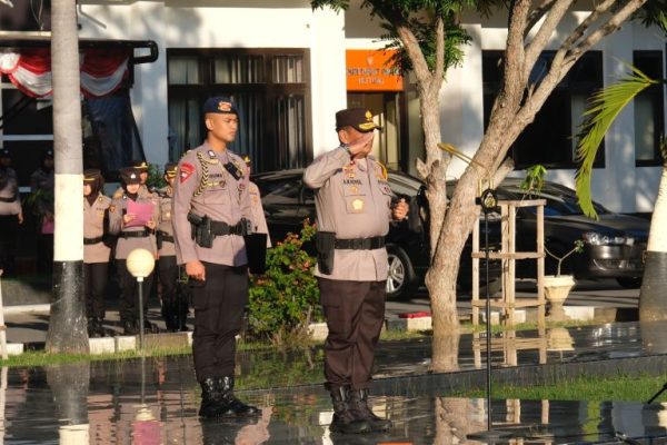 kapolda gorontalo pimpin upacara hari kesadaran nasional dan ajak personel tingkatkan kesiapsiagaan 70363