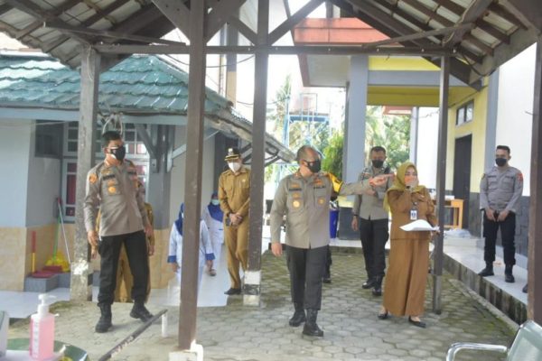 kapolda jambi apresiasi langkah gurbernur jambi jadikan lpmp rumah isolasi 9431