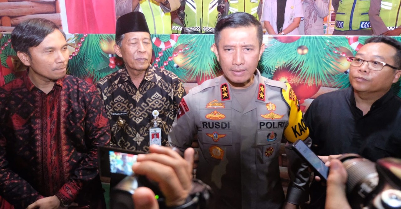 kapolda jambi perayaan natal 2022 di jambi berjalan aman dan lancar 52750