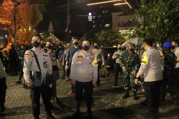 kapolda jateng apresiasi kesadaran masyarakat yang rayakan tahun baru di rumah saja 22670