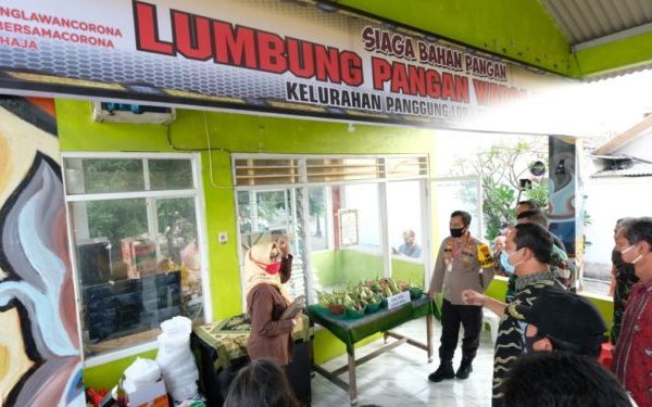 kapolda jateng kampung siaga sebagai tempat pemberdayaan edukasi dan pemantauan covid 19 11026