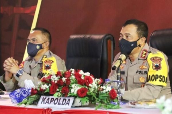 kapolda jateng tinjau pos pelayanan di brebes kapolda berikan pelayanan terbaik saat nataru 22534
