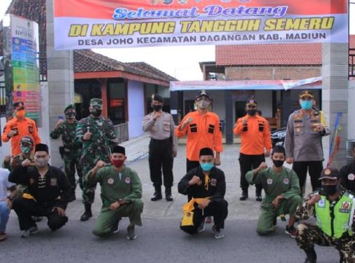 kapolda jatim apresiasi kesembuhan covid 19 di madiun 12807