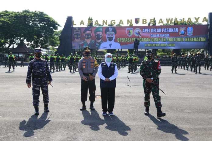kapolda jatim dan forkopimda gelar pasukan ops penegakan disiplin prokes 30398