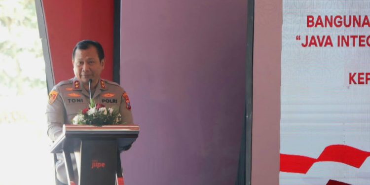 kapolda jatim laksanakan ground breaking bangunan polri di kawasan industri dan pelabuhan jiipe 62639