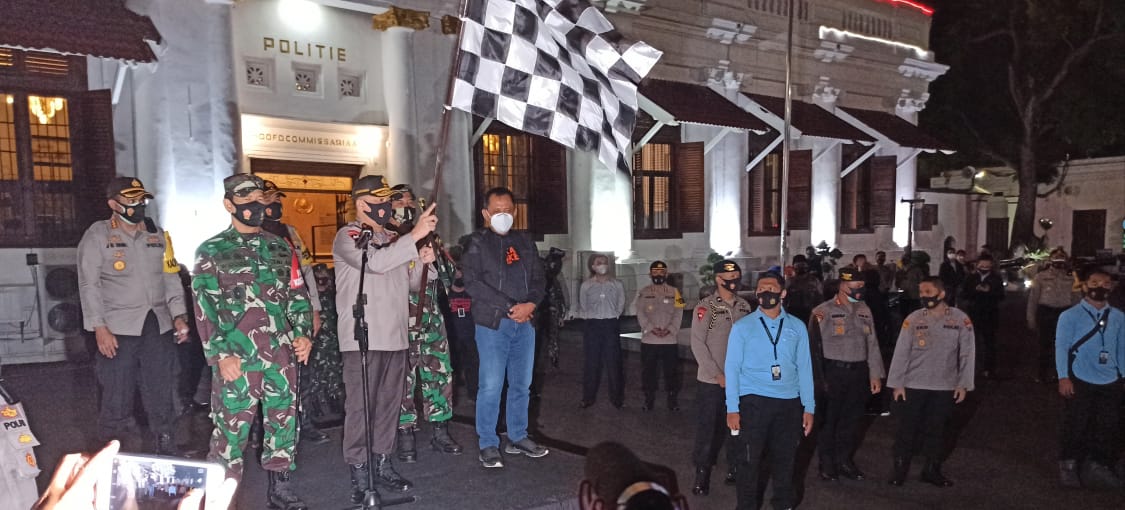 kapolda jatim lepas tim pemburu pelanggar protokol kesehatan covid 19 35203