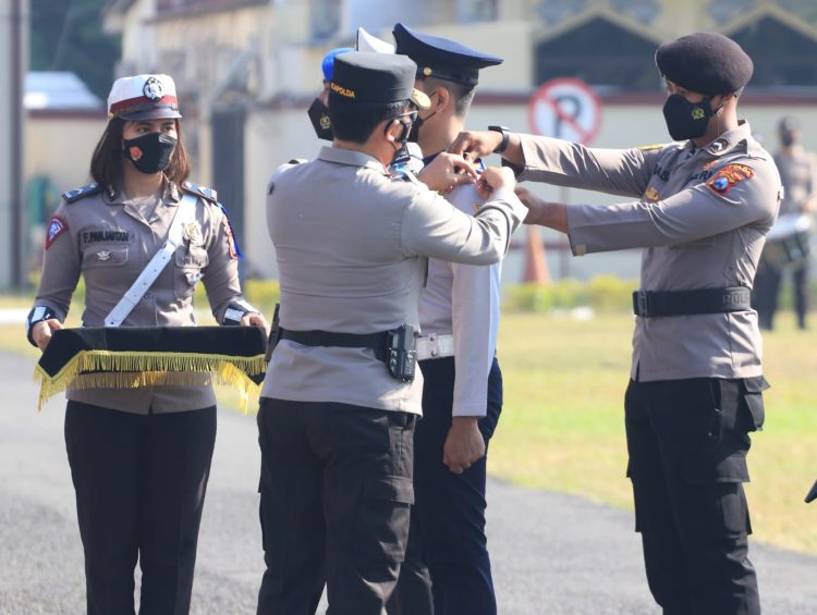 kapolda jatim pimpin apel gelar pasukan operasi patuh semeru 2021 ini empat poin sasaran utama 20281