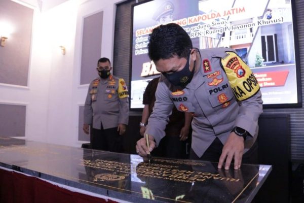 kapolda jatim resmikan tiga gedung di mapolrestabes surabaya 30436