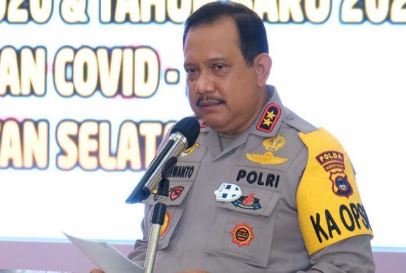 kapolda kalsel imbau petugas kepolisian tetap humanis selama ppkm level iv 26519