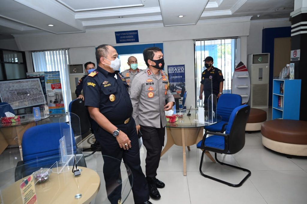 kapolda kalsel kunjungi kanwil djbc kabagsel tekan angka kriminalitas perairan 36544