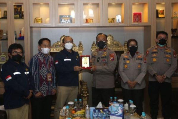 kapolda kalteng audiensi dengan skk migas dukung beri pendamping keamanan aset 9849