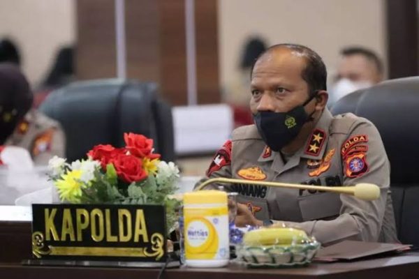 kapolda kalteng vaksinasi dan tetap disiplin prokes merupakan kunci utama akhiri pandemi covid 19 21127