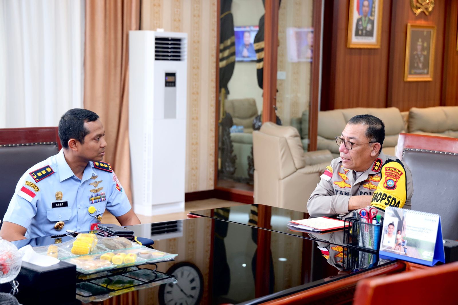 kapolda kepri terima audiensi silaturahmi danlanud hang nadim 69359