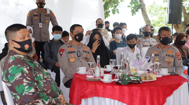 kapolda lampung beri dukungan psikososial ke anak terdampak covid 19 24844
