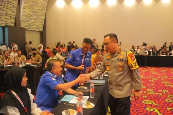 kapolda lampung hadiri rapat pleno rekapitulasi hasil pemilu 2024 71086