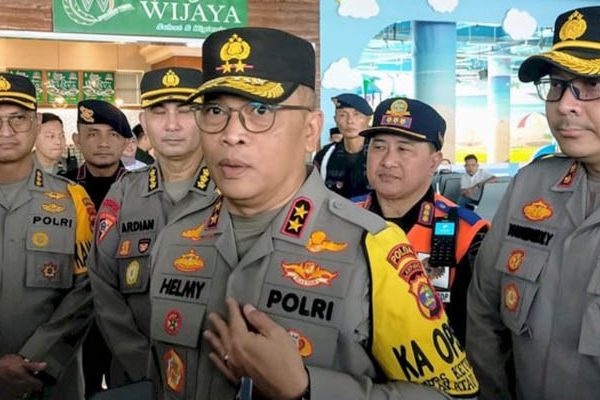 kapolda lampung jamin pengamanan pengunjung di tempat wisata di lampung 72518