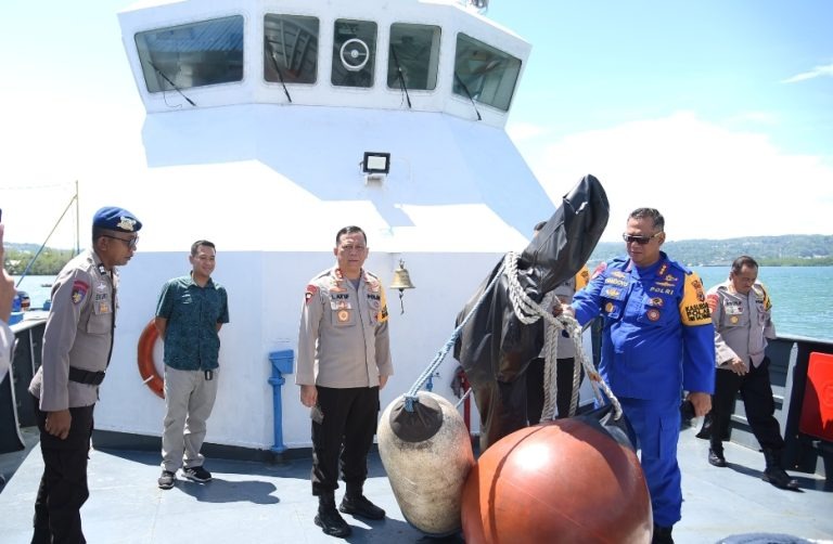 kapolda maluku cek kapal cucak rawa 5004 milik korpolairud baharkam mabes polri 68018