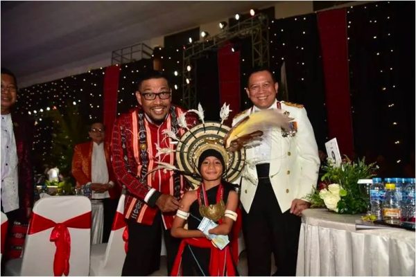 kapolda maluku hadiri malam pagelaran seni dan budaya 49086