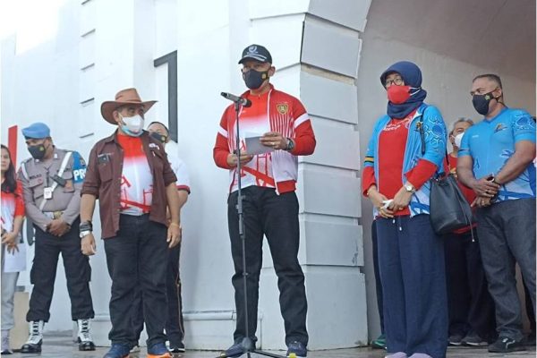 kapolda maluku lepas peserta tour de moluccas 2021 24759