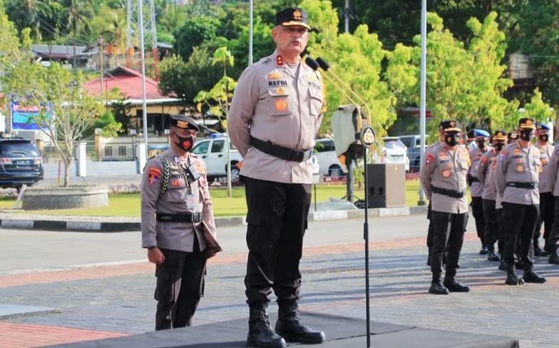 kapolda maluku pimpin apel pergeseran pasukan personil bko polda maluku operasi mantap praja siwalima 2020 32771