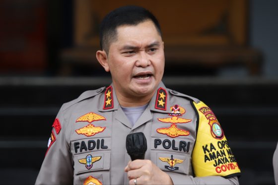 kapolda metro jaya akan bubarkan warga berkerumun di zona oranye dki 28992