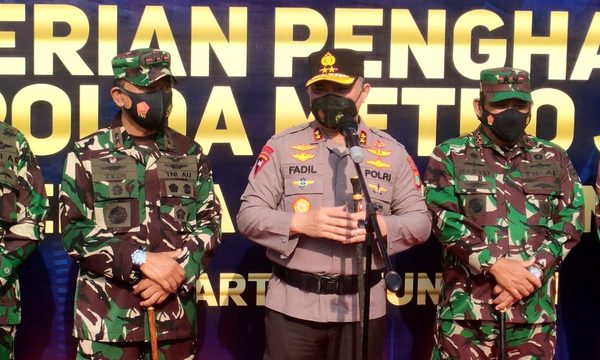 kapolda metro jaya bukan hal mudah jadikan warga disiplin prokes 28839