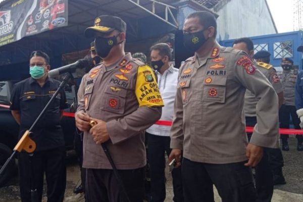 kapolda metro jaya tinjau penggerebekan teroris di bekasi 30929