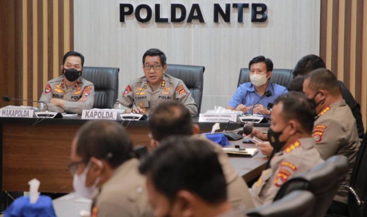 kapolda ntb pastikan jajaran pantau distribusi bbm tepat sasaran 45773