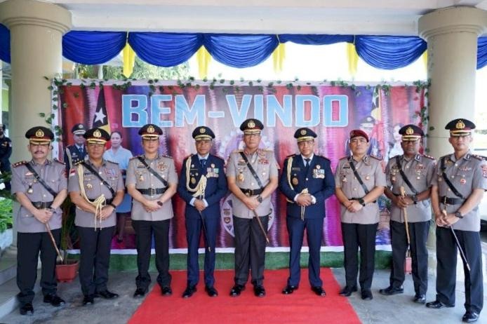 kapolda ntt hadiri perayaan hut ke 24 policia nacional de timor leste di bairopite 71907