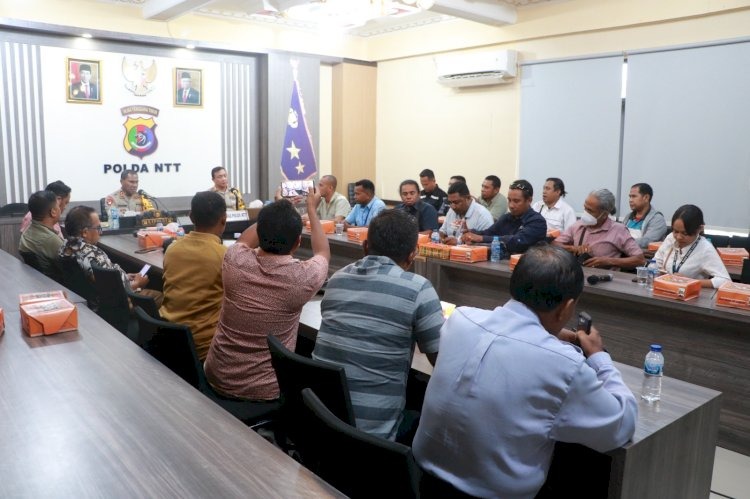 kapolda ntt imbau jaga kedamaian di masa pemilu dan nataru pasca bentrokan di bitung sulawesi utara 66808