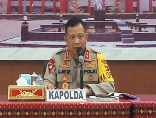 kapolda ntt janji akan tindak tegas anggota polri yang kunjungi tempat hiburan malam 16016