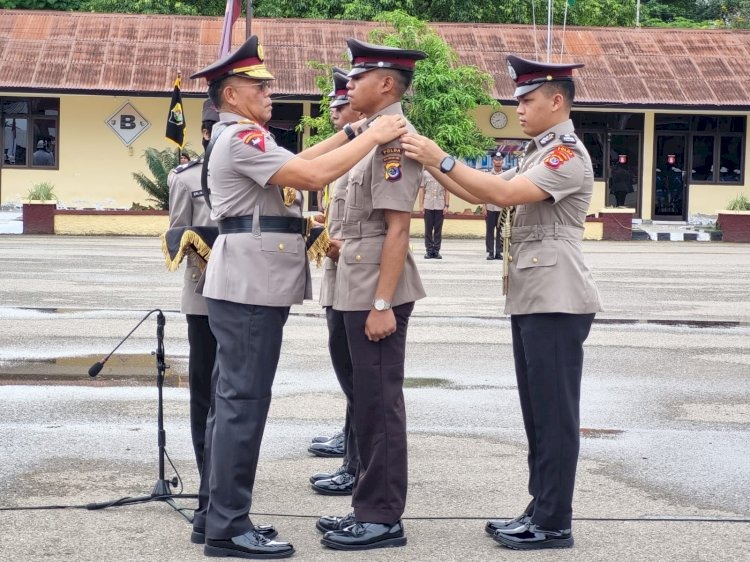 kapolda ntt resmi lantik 237 bintara barub angkatan 52 di spn polda ntt 82051