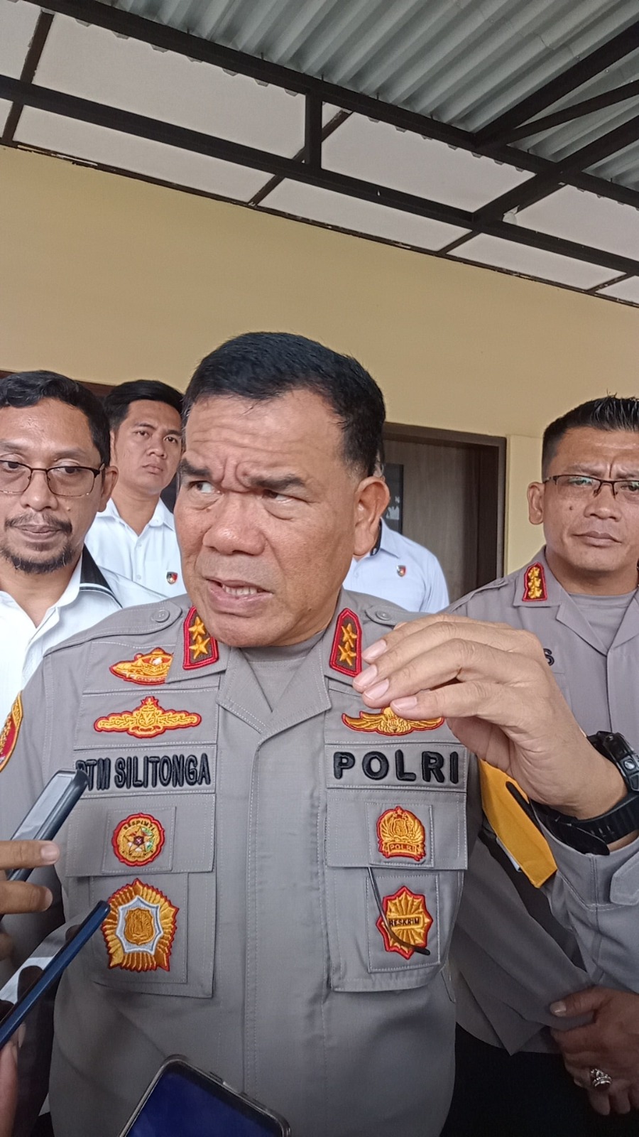 kapolda pabar kondisi distrik kramongmongga fakfak berangsur kondusif 65970