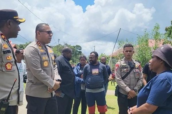 kapolda pabar lakukan pemantauan kondisi keamanan saat rekapitulasi suara pemilu 2024 70403