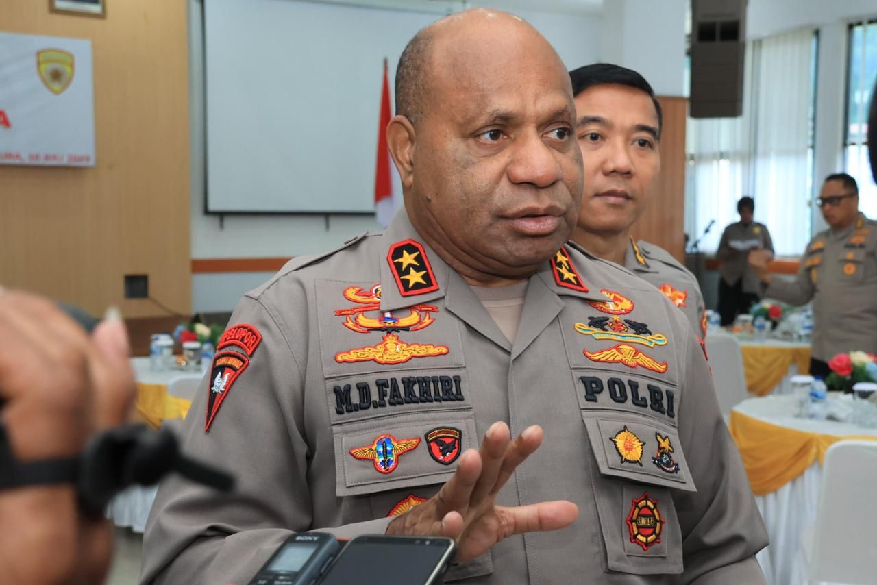 kapolda papua bantah egianus kogoya minta uang 60815