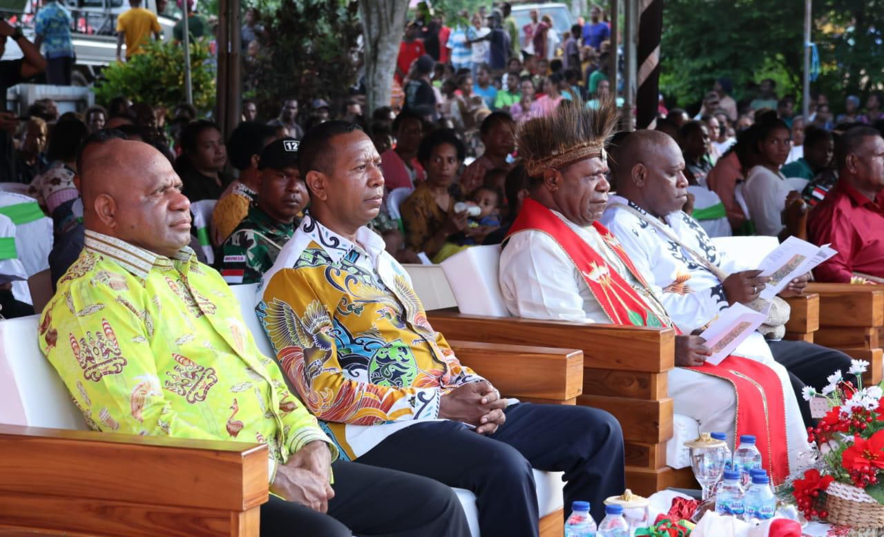 kapolda papua kita dipersatukan ditengah perbedaan karena perbedaan itu wajar 69127