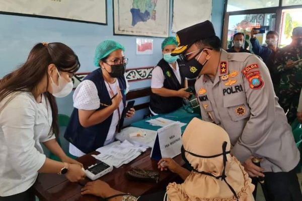kapolda perintahkan percepat vaksinasi covid 19 bagi personel polda sumut 28753