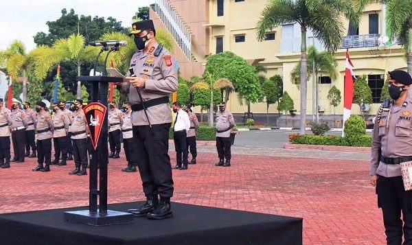 kapolda pimpin upacara pelepasan 203 personel satuan brimob polda aceh bko ke polda papua 18189