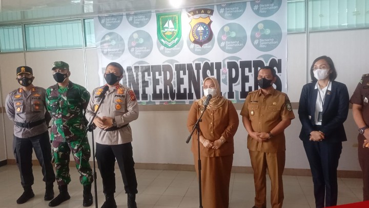 kapolda riau lounching aplikasi bersama selamatkan riau tangani covid 19 24506