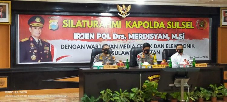 kapolda sulsel gelar silaturahmi dengan wartawan 11497