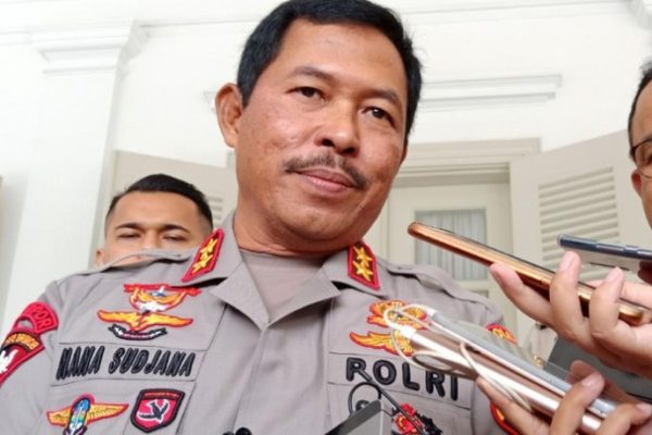 kapolda sulsel minta penyerangan asrama mahasiswa luwu dan bone segera menyerahkan diri 25223