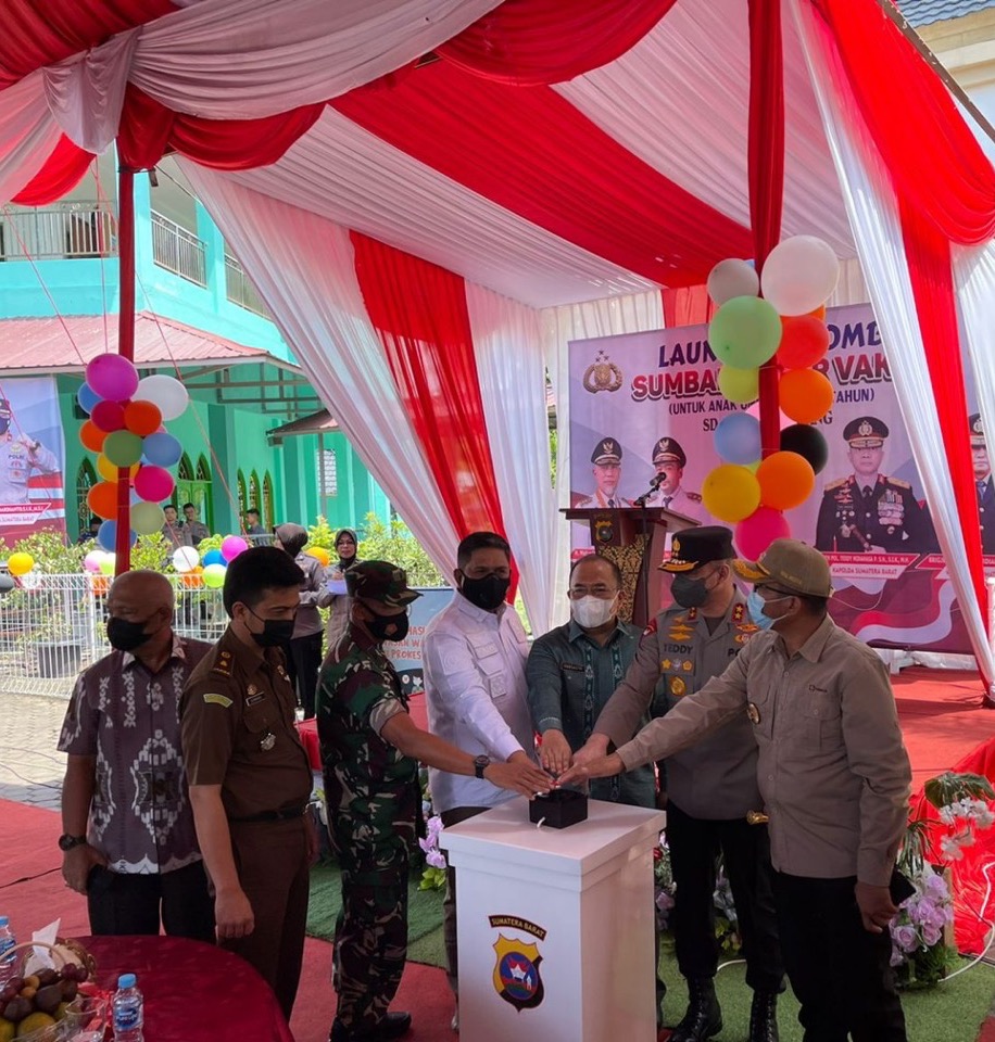 kapolda sumbar dan forkopimda launching lomba sumdarsin anak usia 6 11 tahun 23167