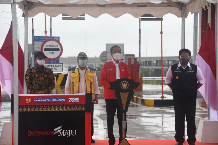 kapolda sumsel dan unsur forkopimda sambut kunker presiden ri 33338